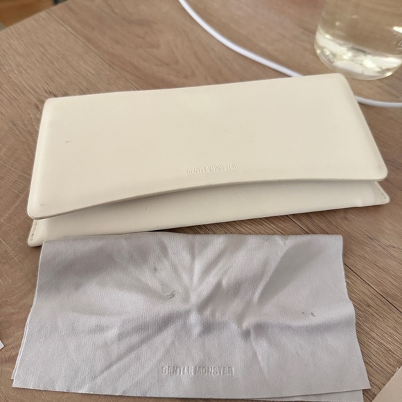 Gentle Monster Palette 01 Sunglasses - Picture 6 of 11